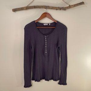 TrueGrit long sleeve crystal button henley